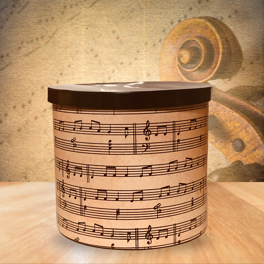 AMBER & OUD Soy Candle by Sultry Club