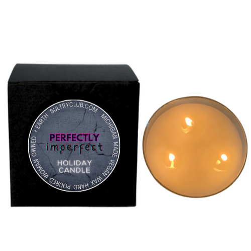 PERFECTLY IMPERFECT HOLIDAY CANDLE