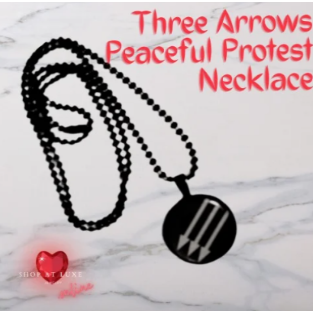 Three Arrows Necklace