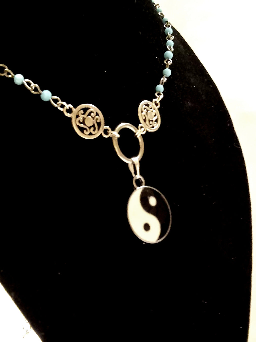 Yin Yang Water Element Captive Choker