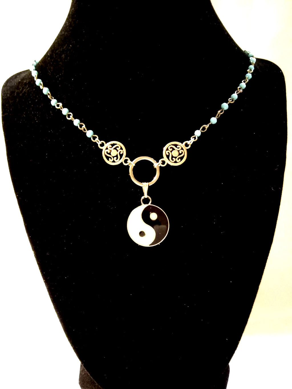 Yin Yang Water Element Captive Choker